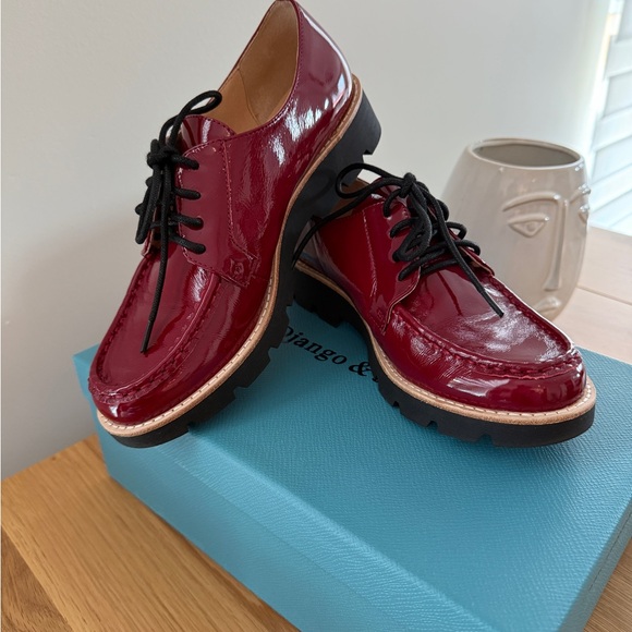 Lace up Loafers—New - Picture 3 of 4